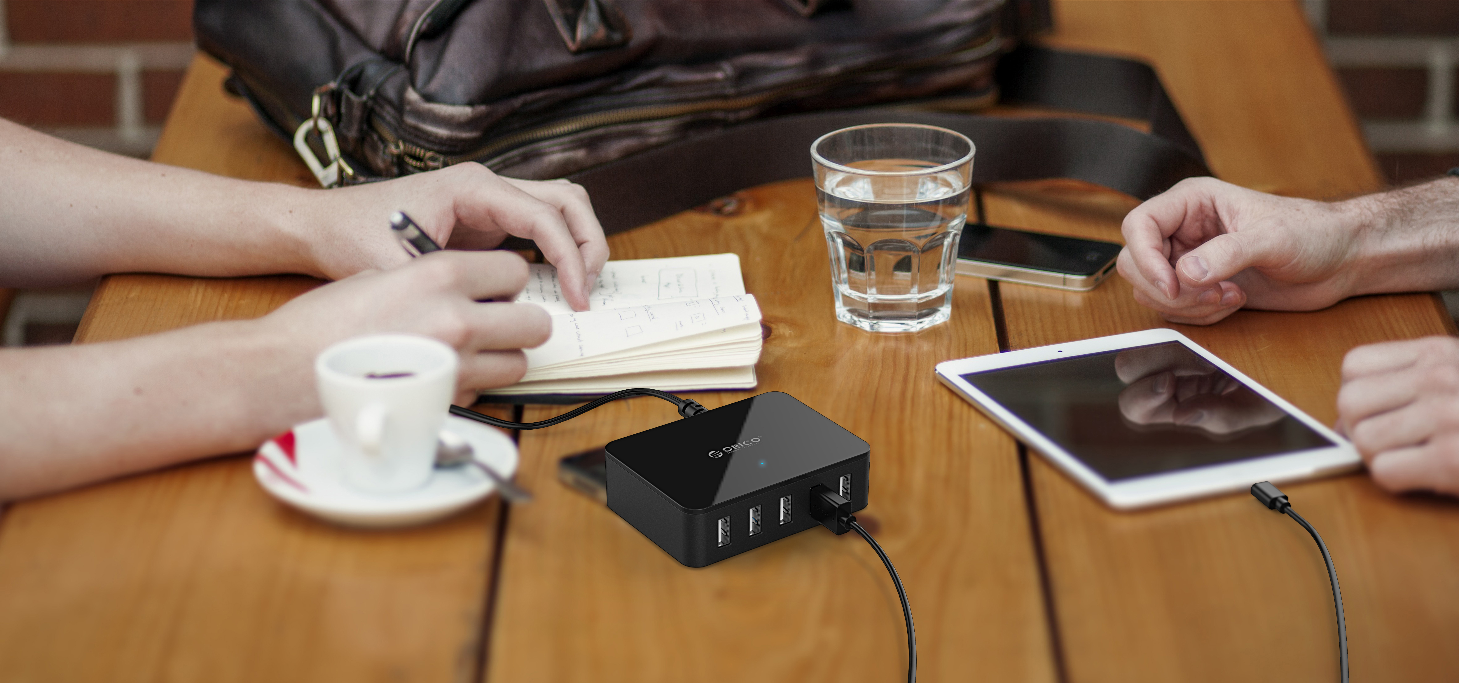 Intelligent hardware，Multi port charger，orico，portable battery，Mobile phone peripheral，